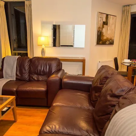 Apartamento Spacous Escape 3br Ensuited Free Parking