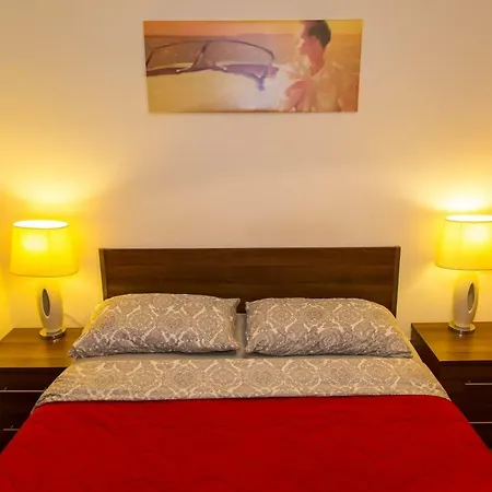 Spacous Escape 3br Ensuited Free Parking Dublin