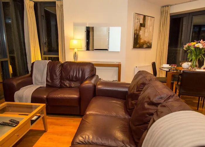 Apartment Spacous Escape 3br Ensuited Free Parking