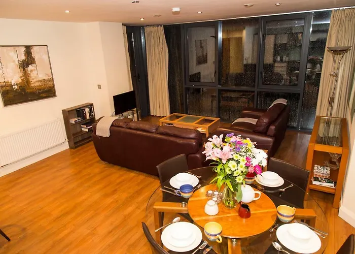 Apartment Spacous Escape 3br Ensuited Free Parking Dublin