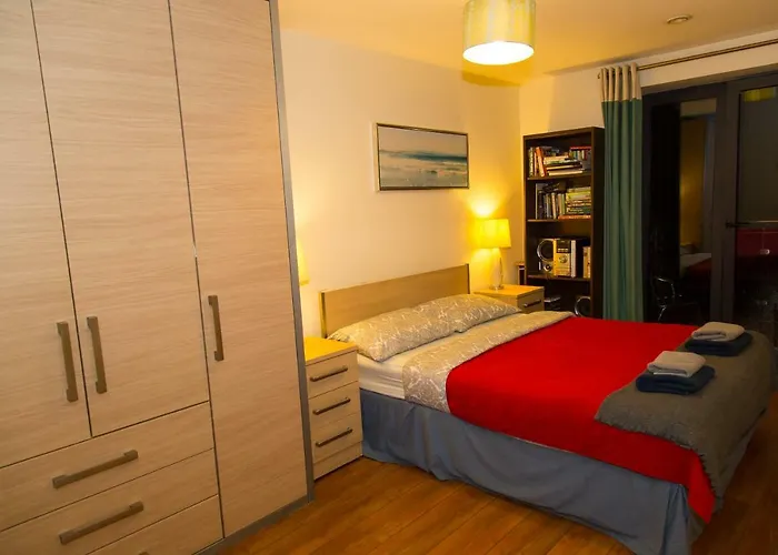 Apartment Spacous Escape 3br Ensuited Free Parking