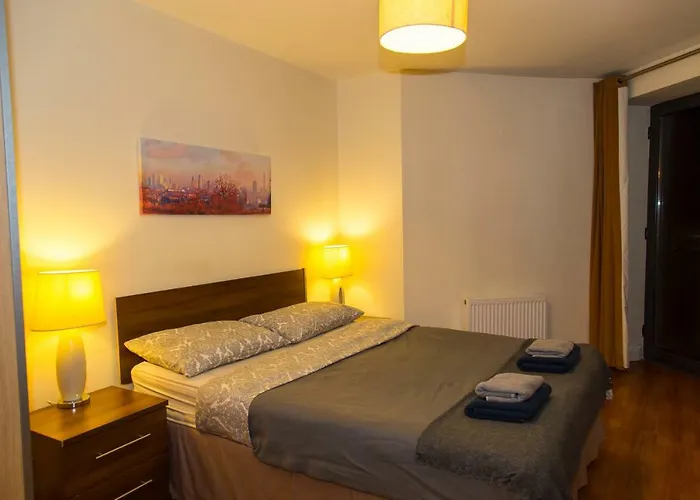 Apartment Spacous Escape 3br Ensuited Free Parking *